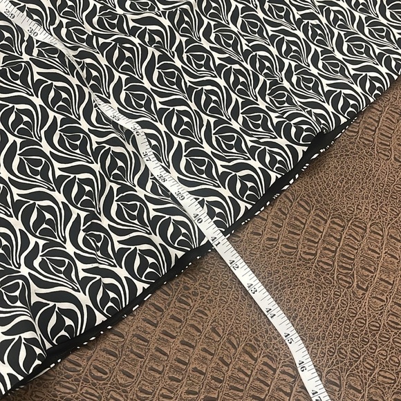 MaxMARA black and white pattern dress size 12 - Picture 4 of 7